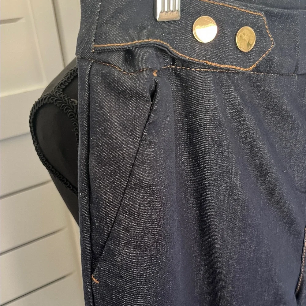 Chico's Platinum Dark Wash Trouser Jean Size 1.5 - Picture 4 of 7